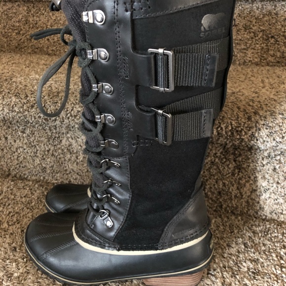 SOLD - Sorel Conquest Carly II - Picture 2 of 6